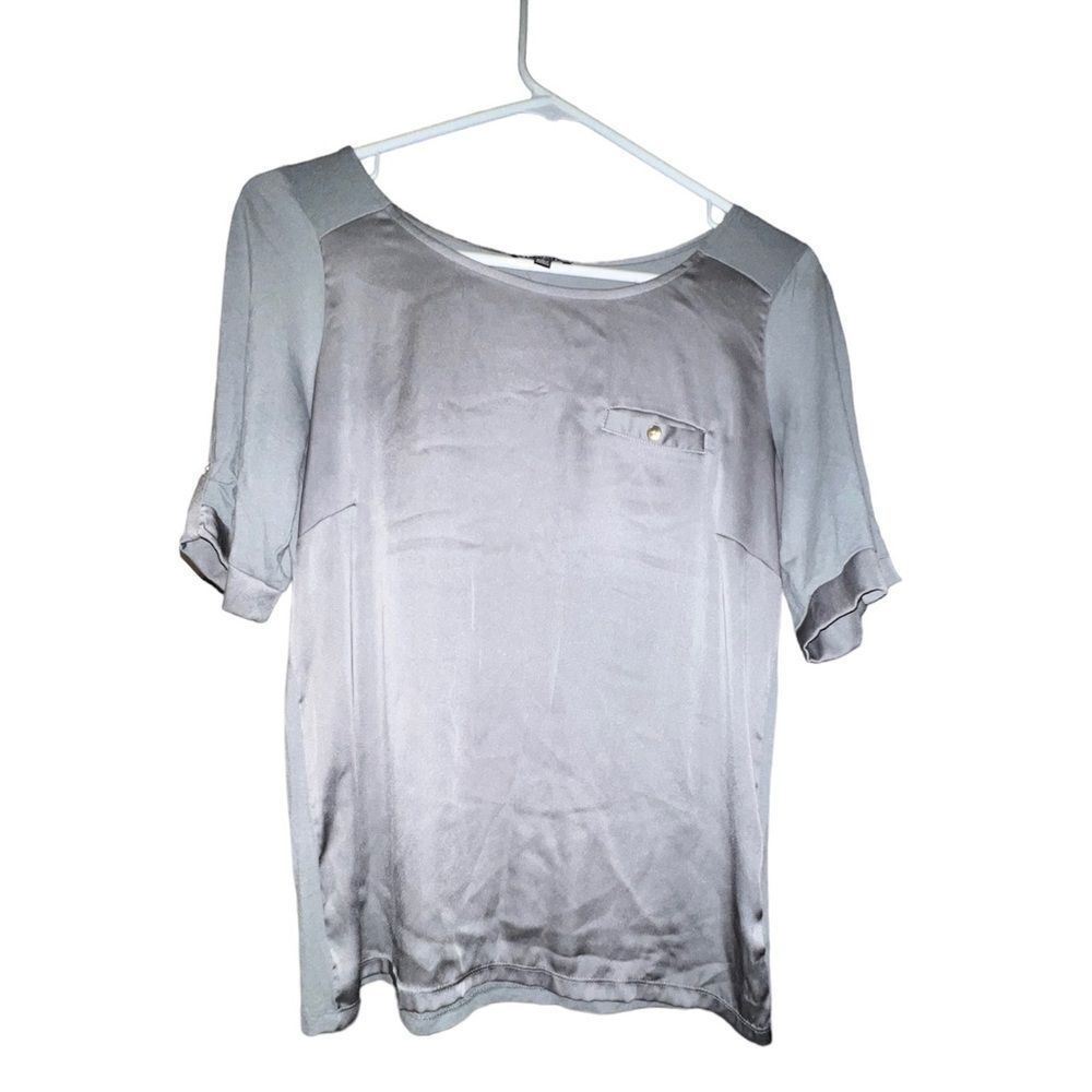 The limited Silky 100% Poly Blouse. S